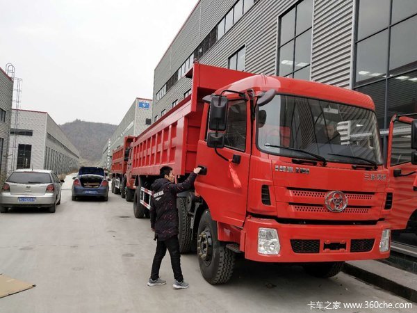 三环昊龙180马力单桥/前四后四现车优惠_十堰邦兴达汽车(三环)优惠