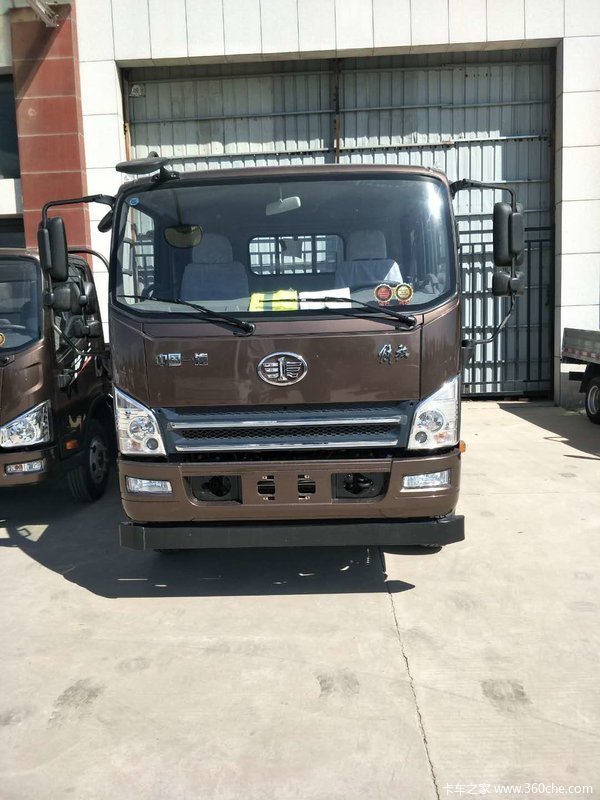 虎v大王驾到5800栏板新车到店欢迎广大朋友进店咨询