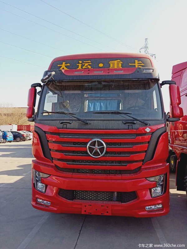 大运n8v430马力lng牵引车热销中