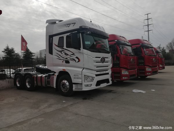 致敬传奇再启新航新车到店解放j7牵引车仅售45万