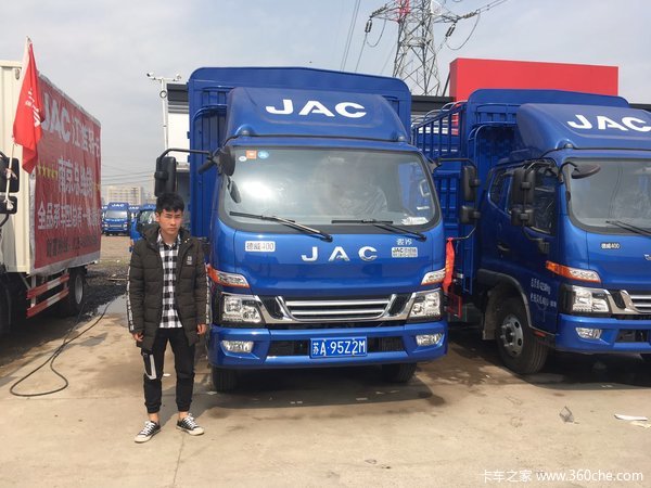 恭喜李先生喜提骏铃v6德威400仓栏载货车