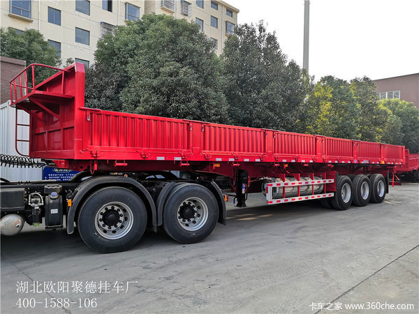 恭喜河南杨总 喜提东风天龙kl465牵引车配13米仓栏半挂车