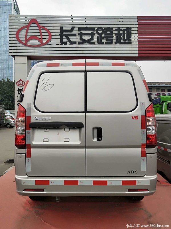 6l厢式面包车  2020年02月15日起,长安跨越 v5 微面在绵阳易达汽车