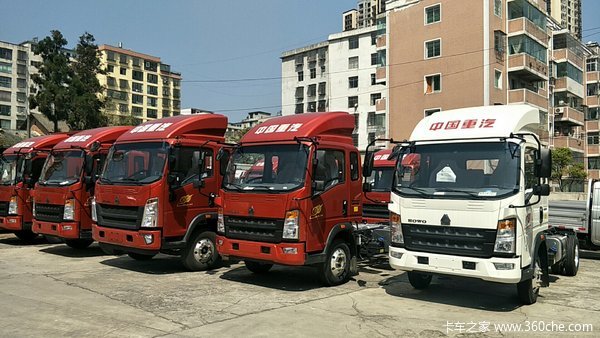 中国重汽豪沃howo轻卡 悍将载货车火热促销中 让利高达0.8万