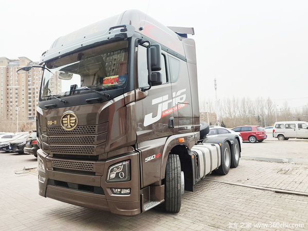 本店新到解放jh6560马力自动挡牵引车