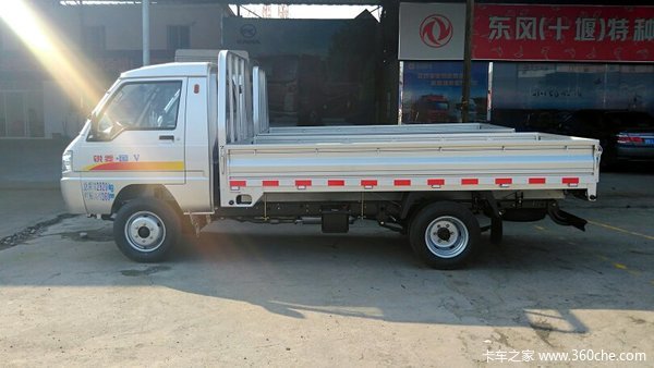2.98万元起 宁波凯马锐菱微卡火热促销