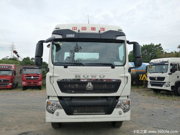 回馈用户 金华重汽豪沃t5g牵引车2.22万
