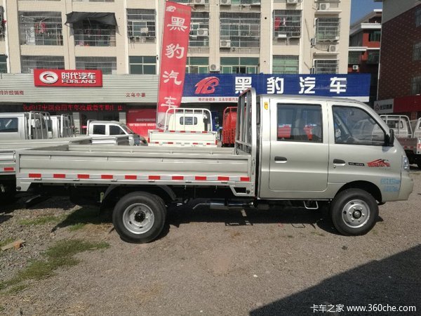 首页 行情导购 降价促销车型名称 黑豹 小卡h3 68马力 柴油3米双排