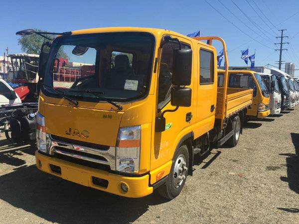 2米双排栏板轻卡(hfc1041r93k1c2v) 车型公告号 hfc1