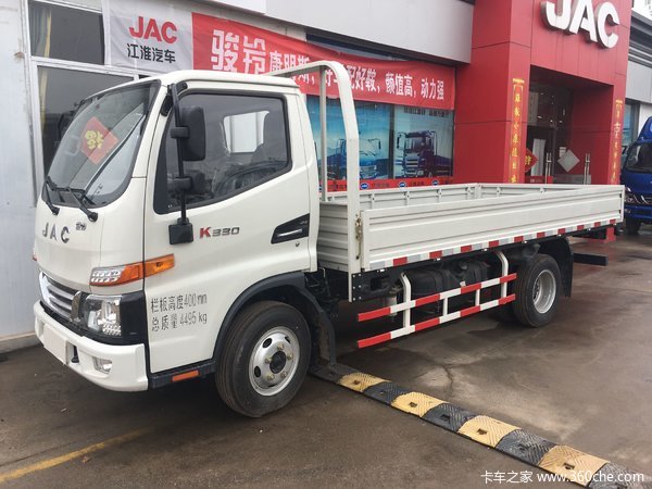 栏板轻卡 车型公告号 hfc1041p93k4c2v 发动机型号 云内动力d19tcie11