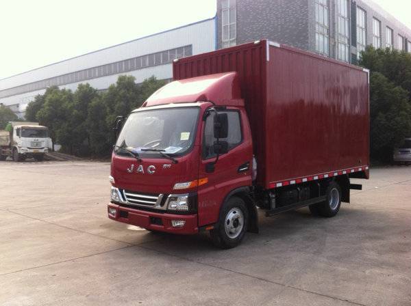 15米单排载货厢式车  详情表 车型名称 江淮 骏铃v5 4x2 4.