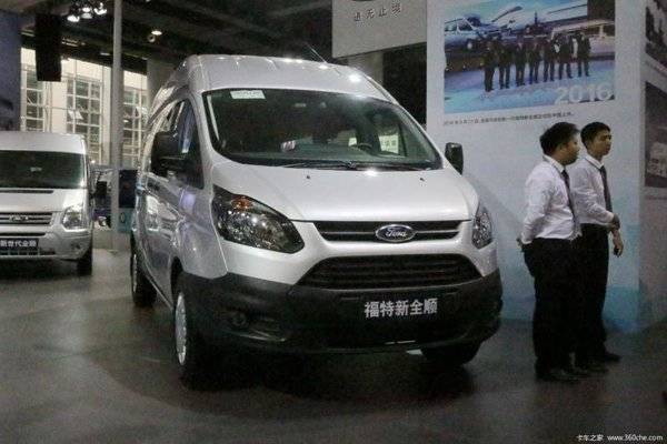 详情表 车型名称 江铃汽车 新全顺 2017款 121马力 6座 中轴 2