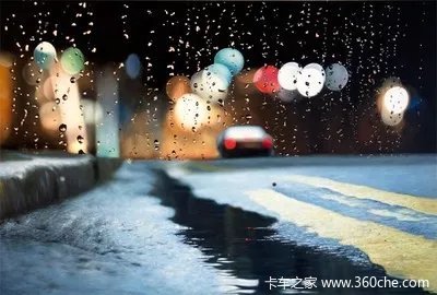 用车百科|雨季将临,雨天行车六大误区