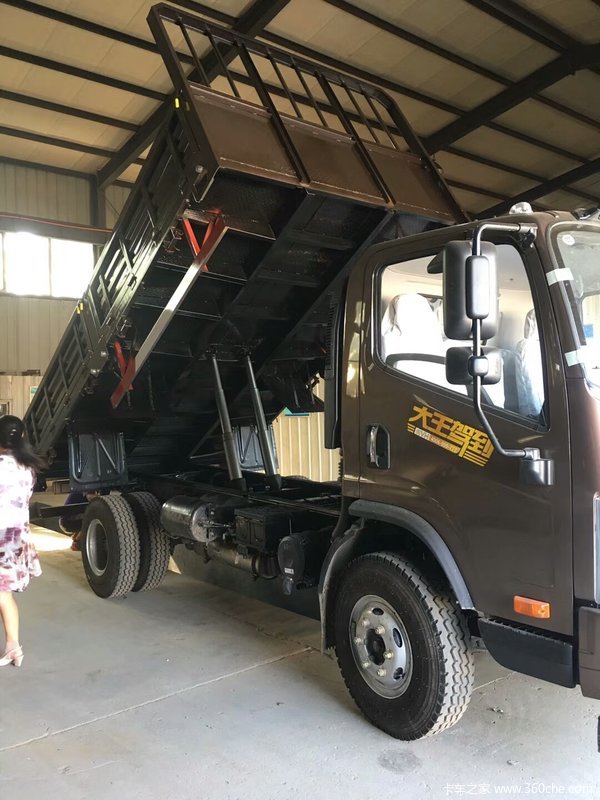 大王驾到160马力自卸车客户提车_聊城市恒源汽车销售一汽解放轻卡优惠