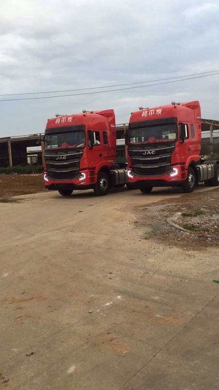格尔发a5w牵引车 32.3万元