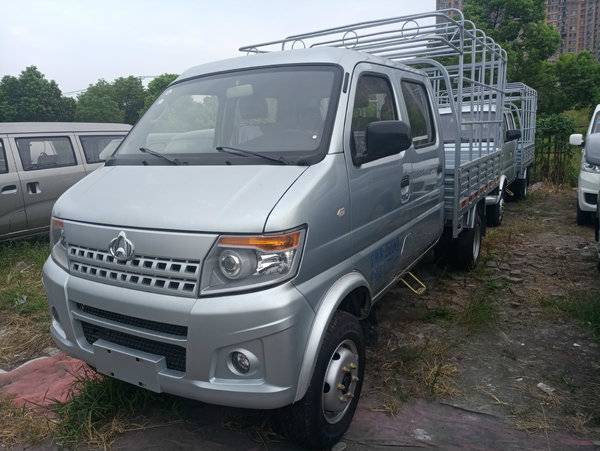 仓栅式微卡(sc5035ccyska5)  详情表 车型名称 长安商用车 神骐t20