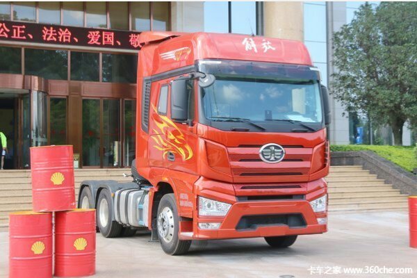 行情导购 降价促销 车型名称 一汽解放 j7重卡 春晚定制版 550马力 6