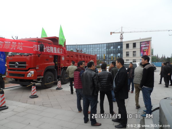 ������ж����5000Ԫ��1��Ԫ��ͬʱ��Ϣ1.8��