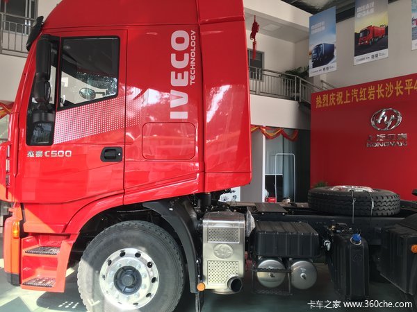 杰狮牵引车新车上市 欢迎到店垂询