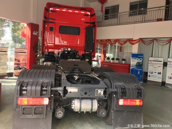 新车到店 杰狮牵引车仅需36.28万元