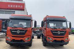 东风天锦KR6.8米 高顶双卧到店啦