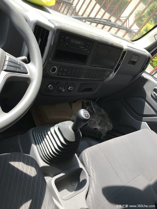 奥铃新捷运d30优惠大促欢迎进店选购