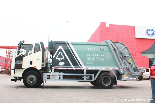 新车到店 北京市解放压缩垃圾运输车仅需29.98万元