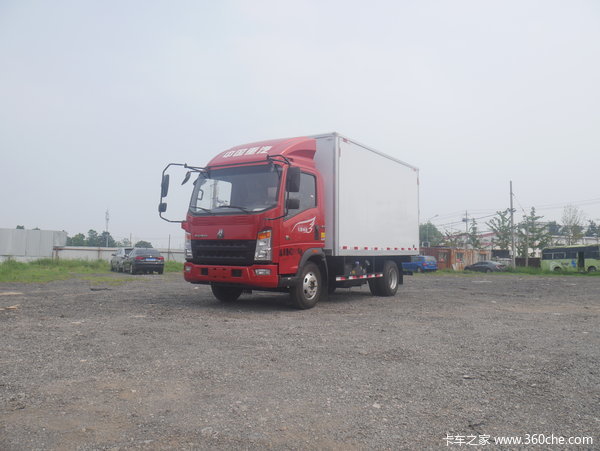 移动充电桩，应急电源车，重汽豪沃中燕牌电源车，新春促销中