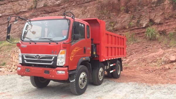 特价:16.58万、中国重汽-豪曼-小三轴、玉柴185马力提回家