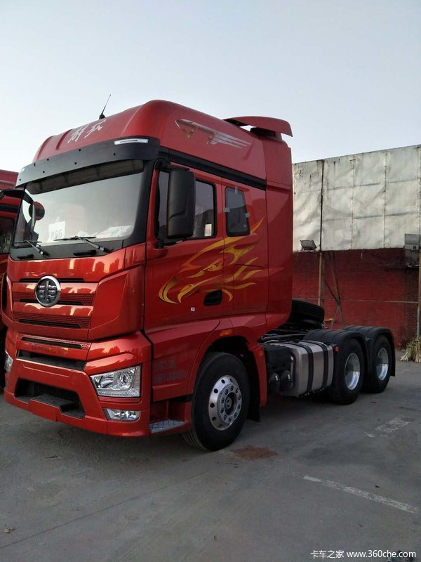 新车优惠解放J7牵引车43.18万起