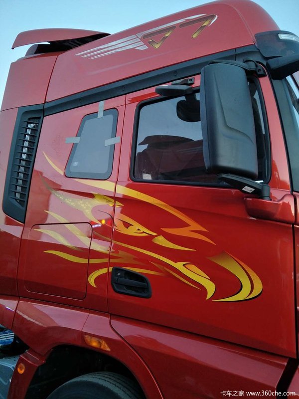 新车优惠解放J7牵引车43.18万起