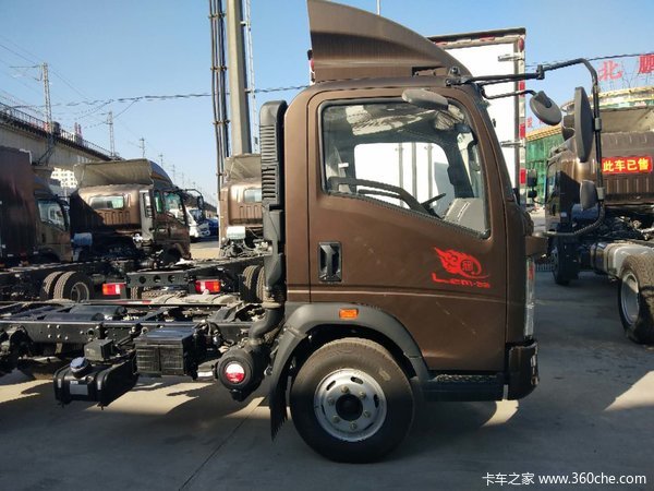 D30现车仓栅车,最后一台老款驾驶室,限时特价