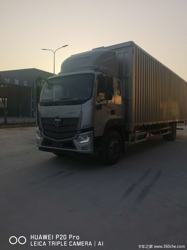 恭喜冷源物流陈总喜提欧马可S5超级中卡9.8双飞翼厢式车