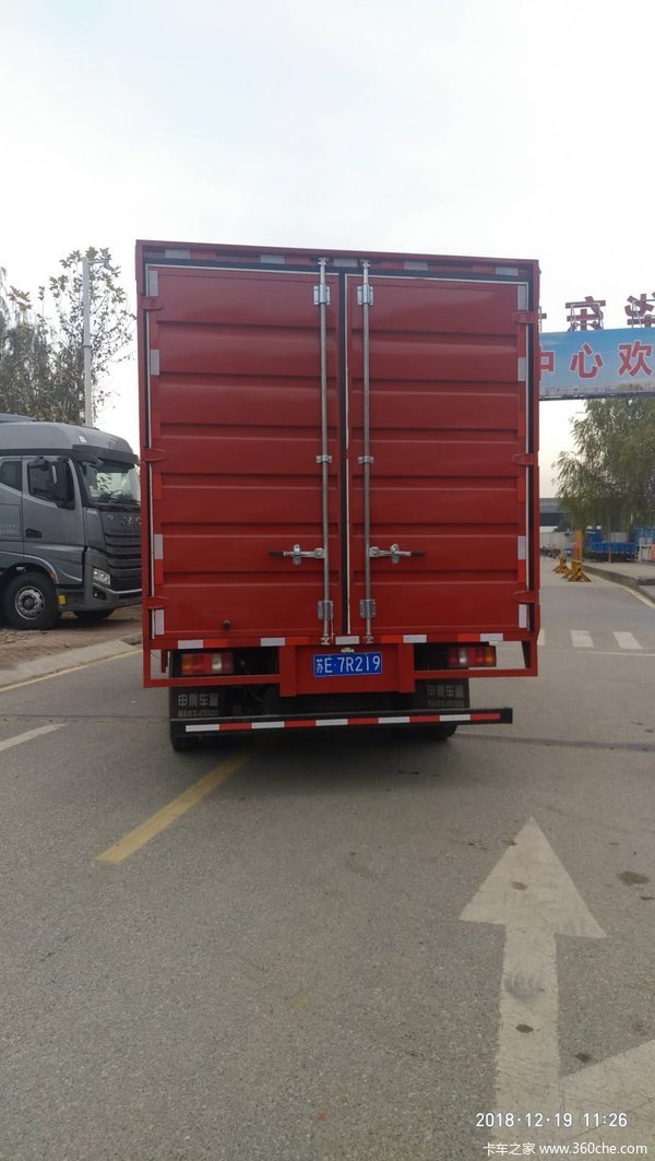 悍将载货车成功交付客户