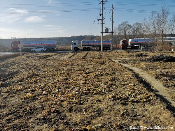 ���£������ն�10̨����Σ�˳����������ֶ��˹�˾��