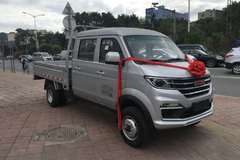 金杯T32轻卡底盘新款车到店，价格优惠！