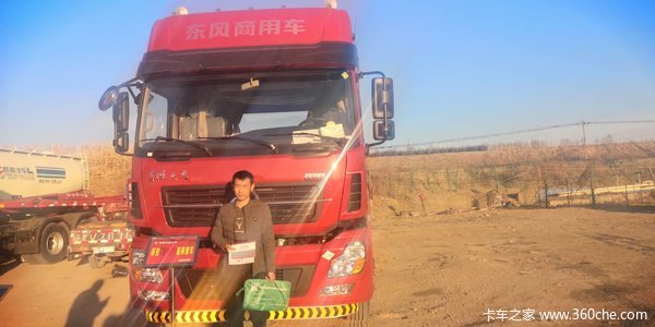 多台天龙燃气车交付榆林客户