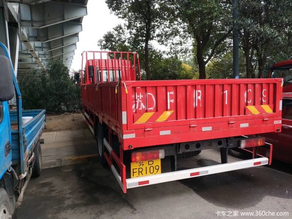 1台危化载货车成功交付客户