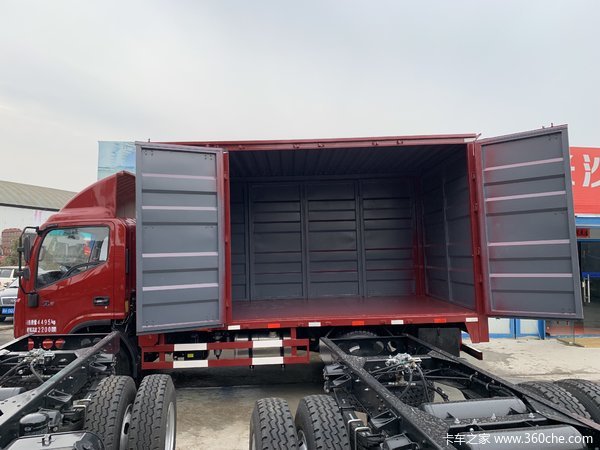 恭喜曾先生今日喜提帅铃Q3窄体货车