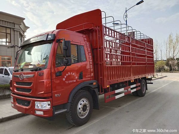 恒晟天泽公司解放龙v6.8米载货车成功交付客户