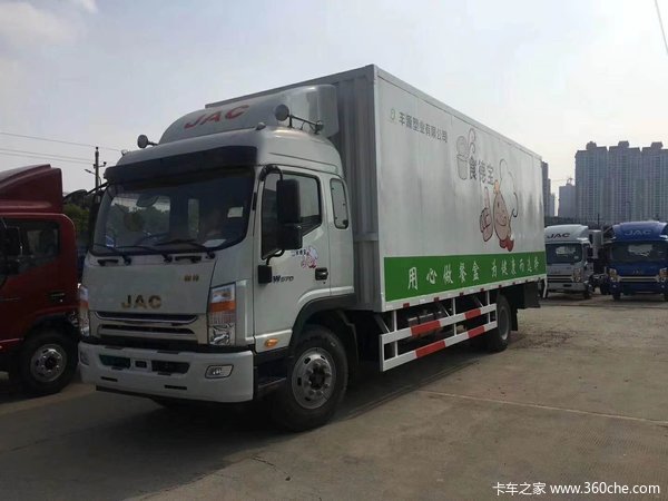 恭喜兴盛优选长沙至岳阳社港专线陈先生喜提帅铃H冷藏