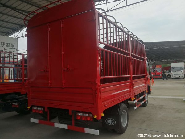 解放轻卡钜惠达城，蓝牌无忧，畅通无阻！