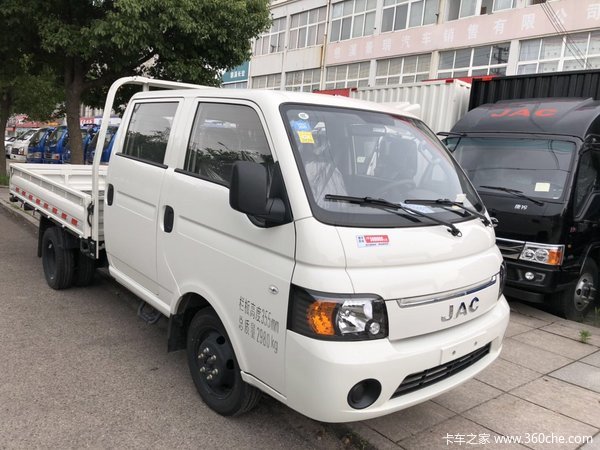 国五的江淮康铃X5已售空,店内国六的现货目前库存充足。