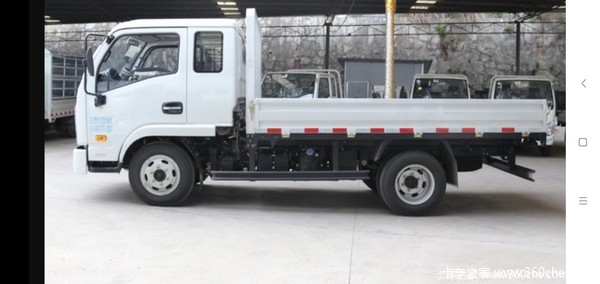 商丘市上汽跃进X100系列产品到店