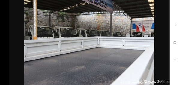 商丘市上汽跃进X100系列产品到店