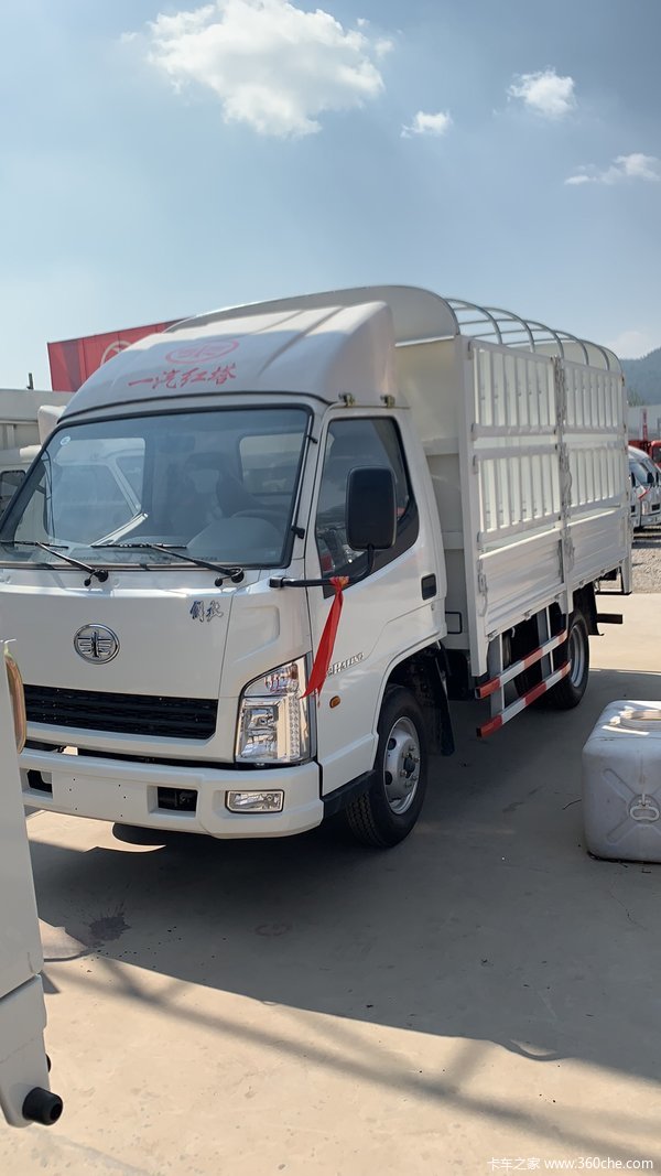 解放霸铃载货车火热促销中 让利高达0.2万