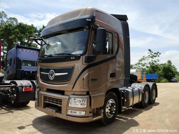 东风天龙旗舰560马力助力沙石料行业