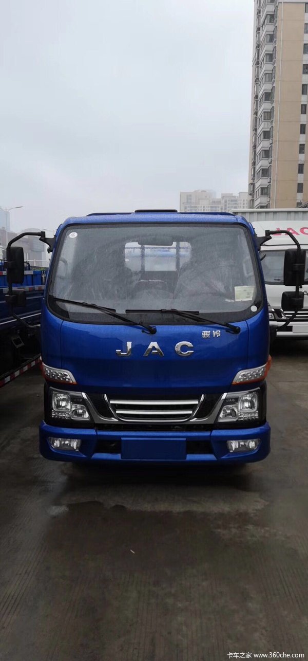 新车到店 骏铃V3载货车仅需7.43万元