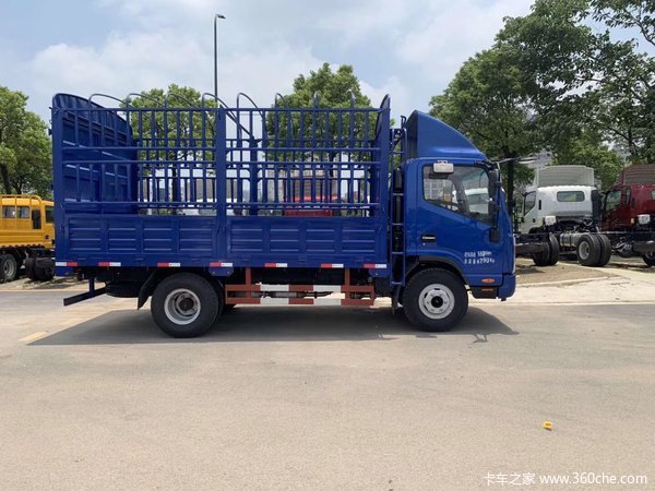 恭喜邱宪化 喜提帅铃H载货车