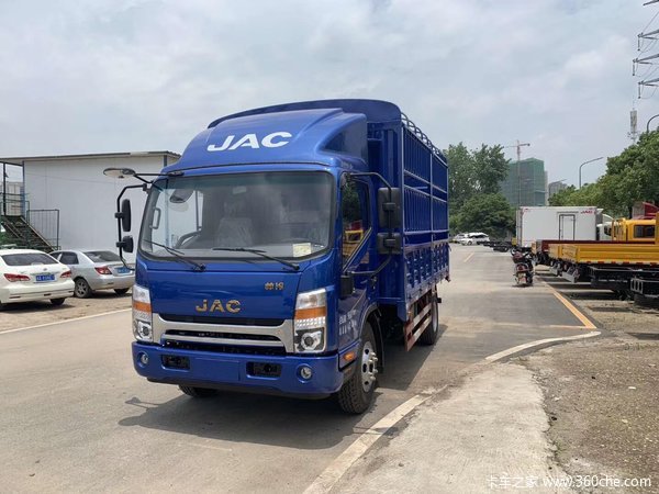 恭喜邱宪化 喜提帅铃H载货车